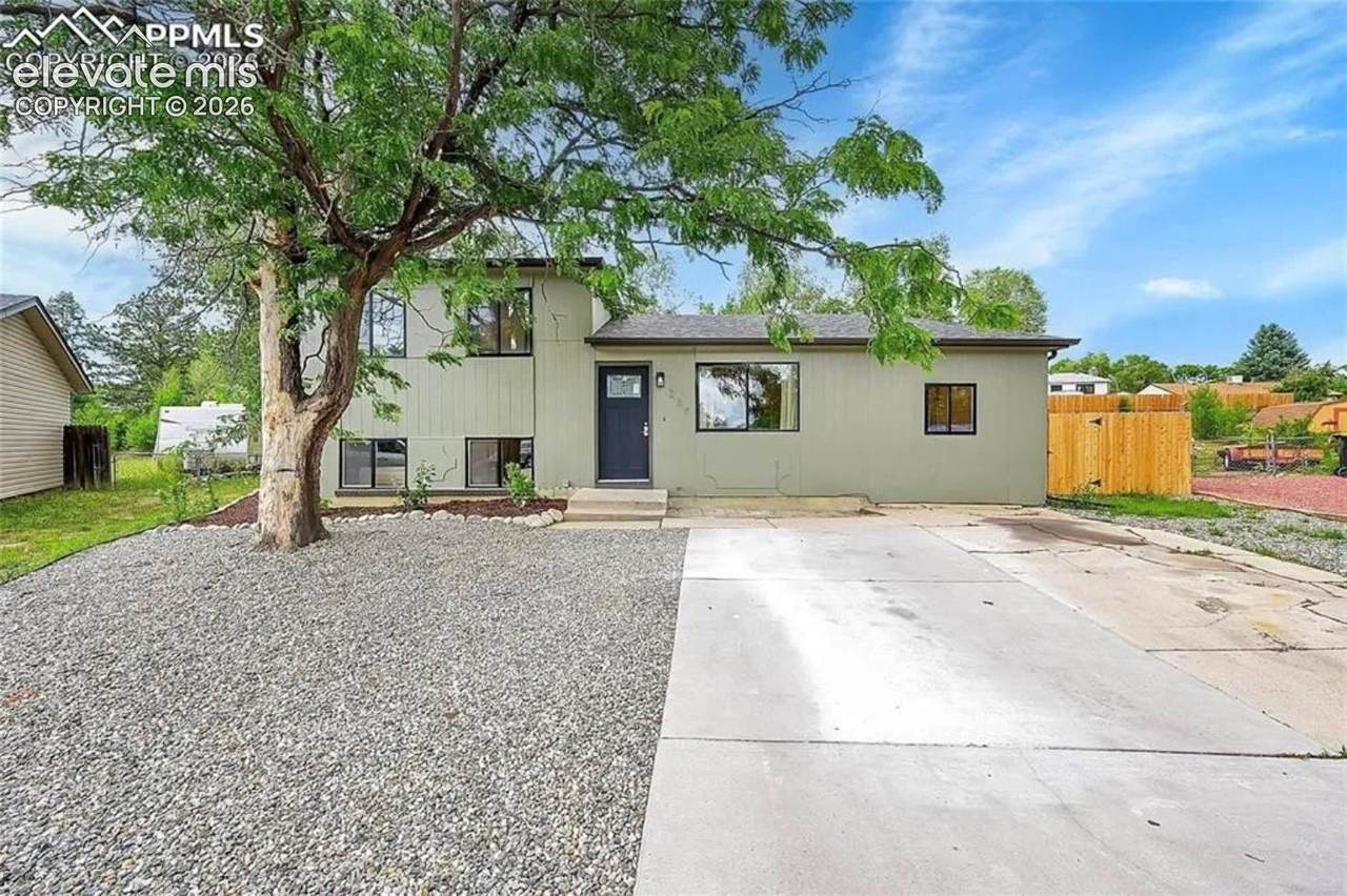 239 Tanna Court - Photo 1