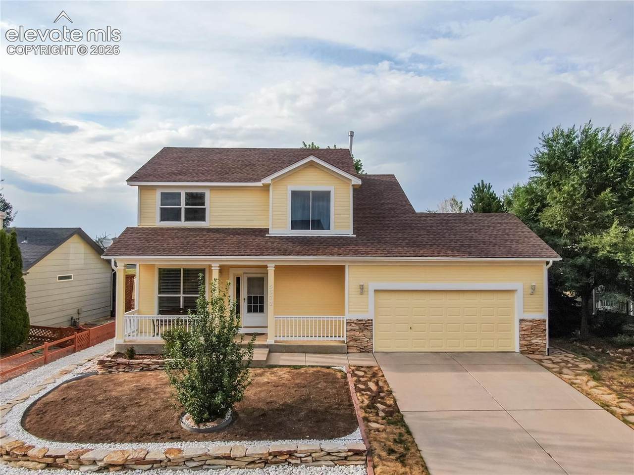 5372 Luster Drive - Photo 1