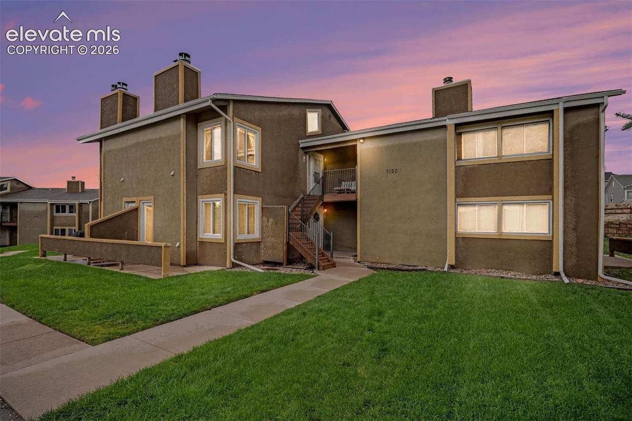 1050 Magic Lamp Way - Photo 1