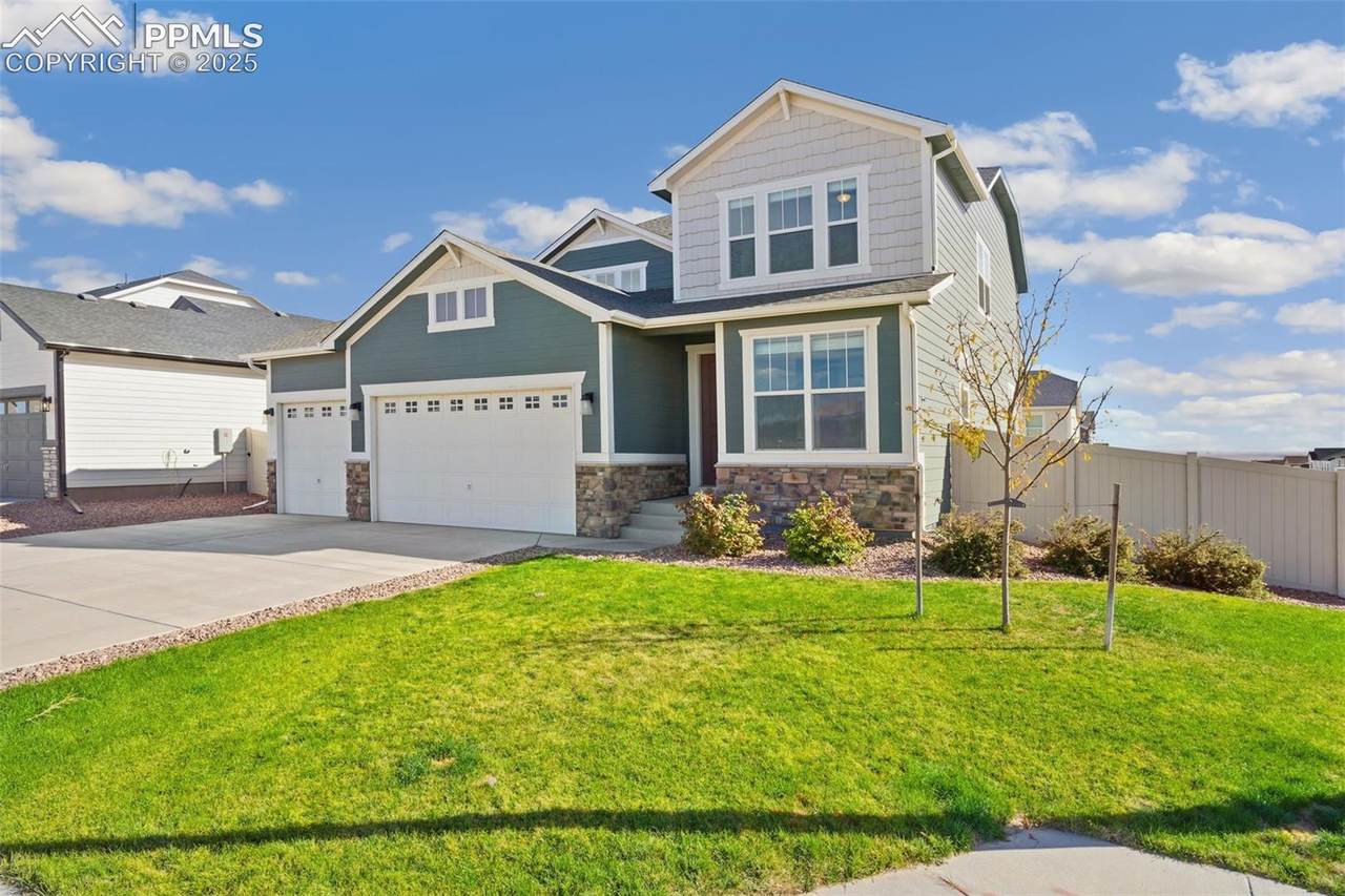 5459 Sidewinder Drive - Photo 1