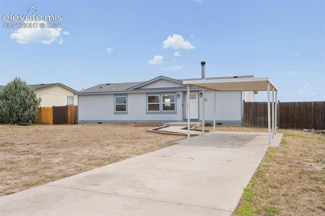 4671 Pipestem Avenue - Photo 1