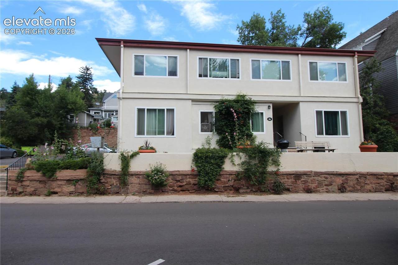 46 Park Avenue - Photo 1