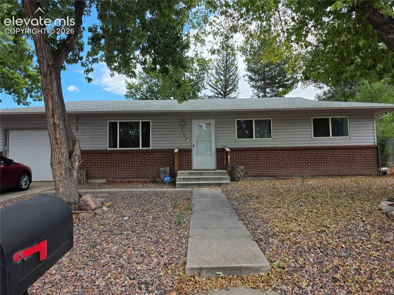 2107 Kensing Circle - Photo 1