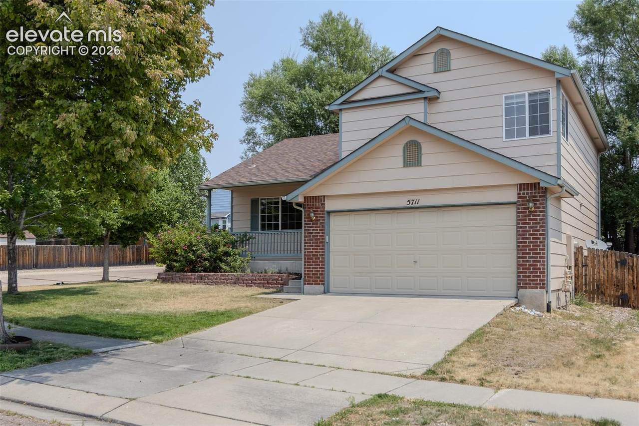 5711 Mesa Mountain Way - Photo 1