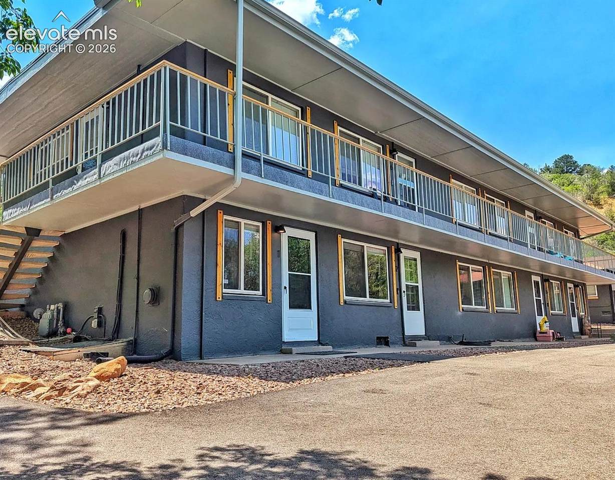 3737 Red Canon Avenue - Photo 1