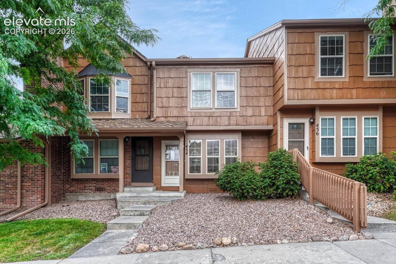 454 Rolling Hills Drive - Photo 1