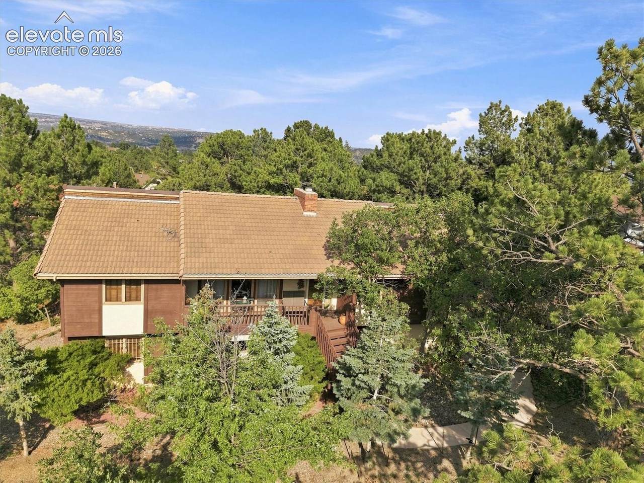 4931 Cliff Point Circle - Photo 1
