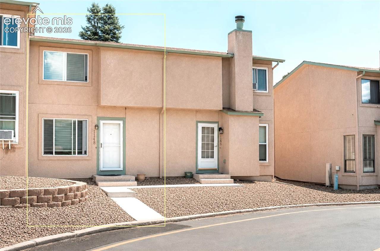 1148 Darby Street - Photo 1