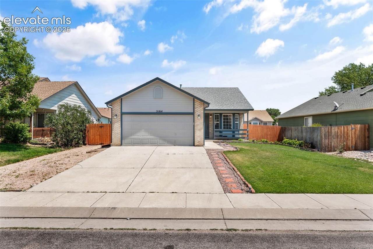 5164 Fennel Drive - Photo 1