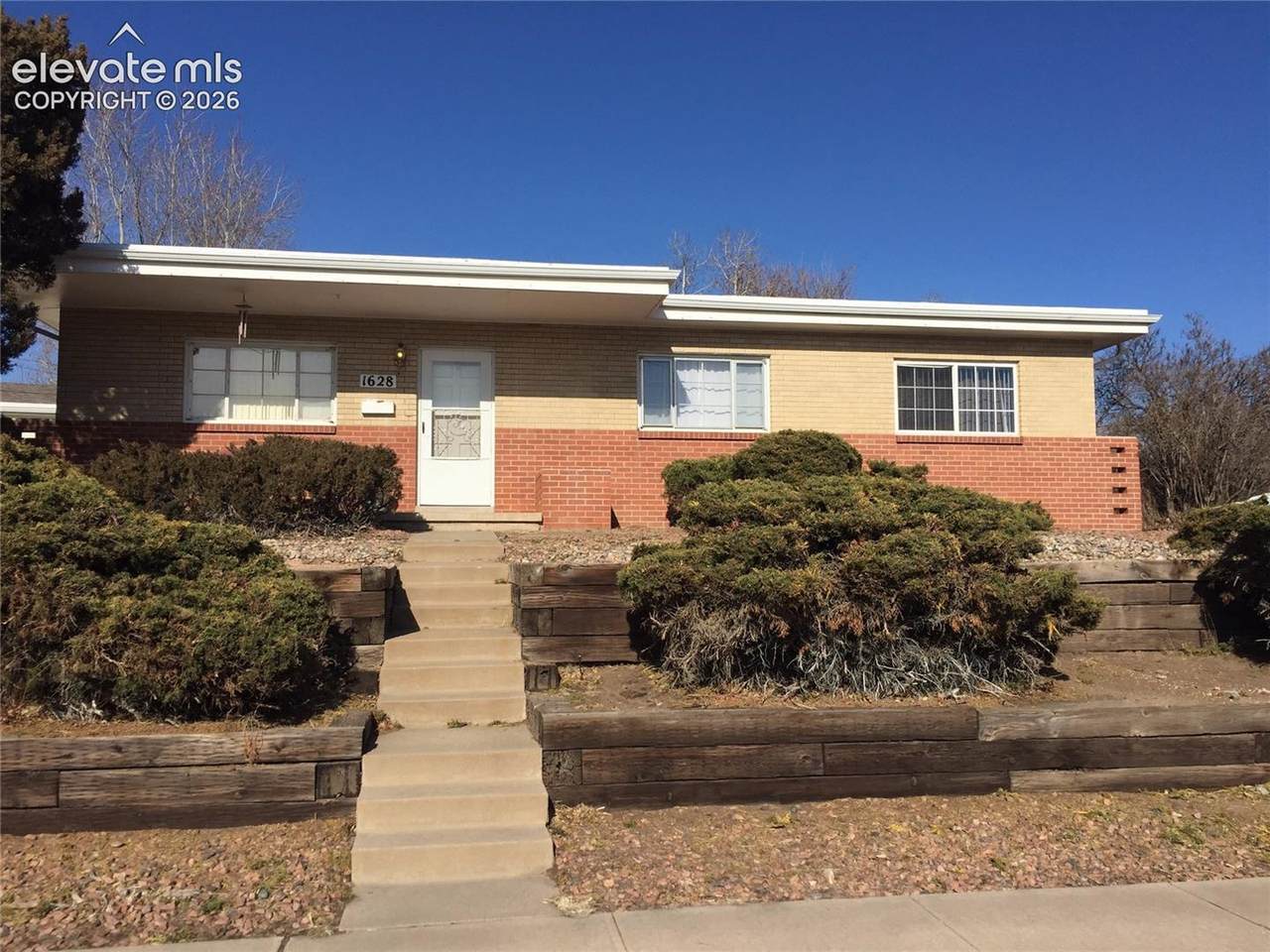 1628 Constitution Avenue - Photo 1