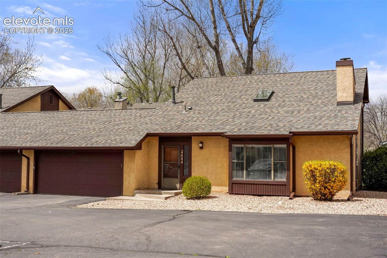 4684 Winewood Village Drive - Photo 1