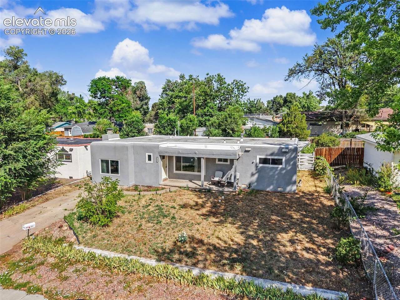 152 Rose Drive - Photo 1