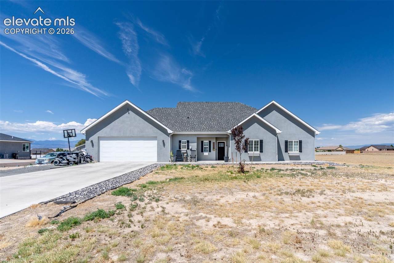 1327 Papago Drive - Photo 1