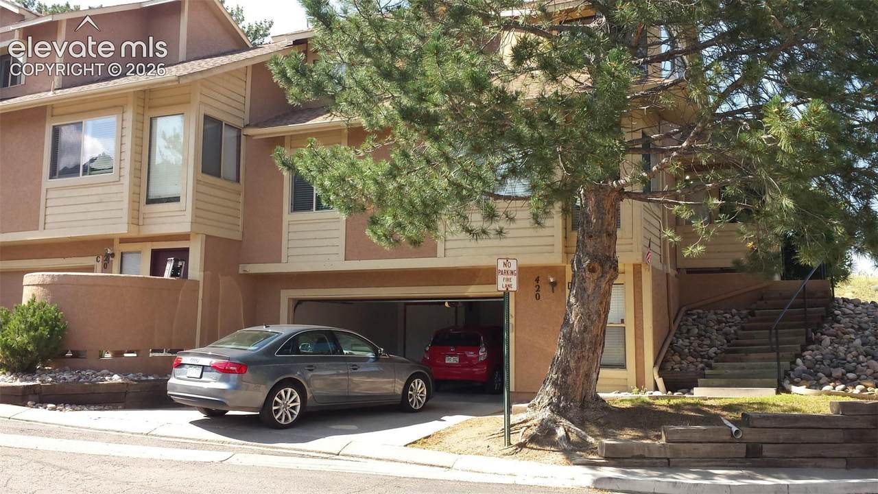 420 Autumn Ridge Circle - Photo 1