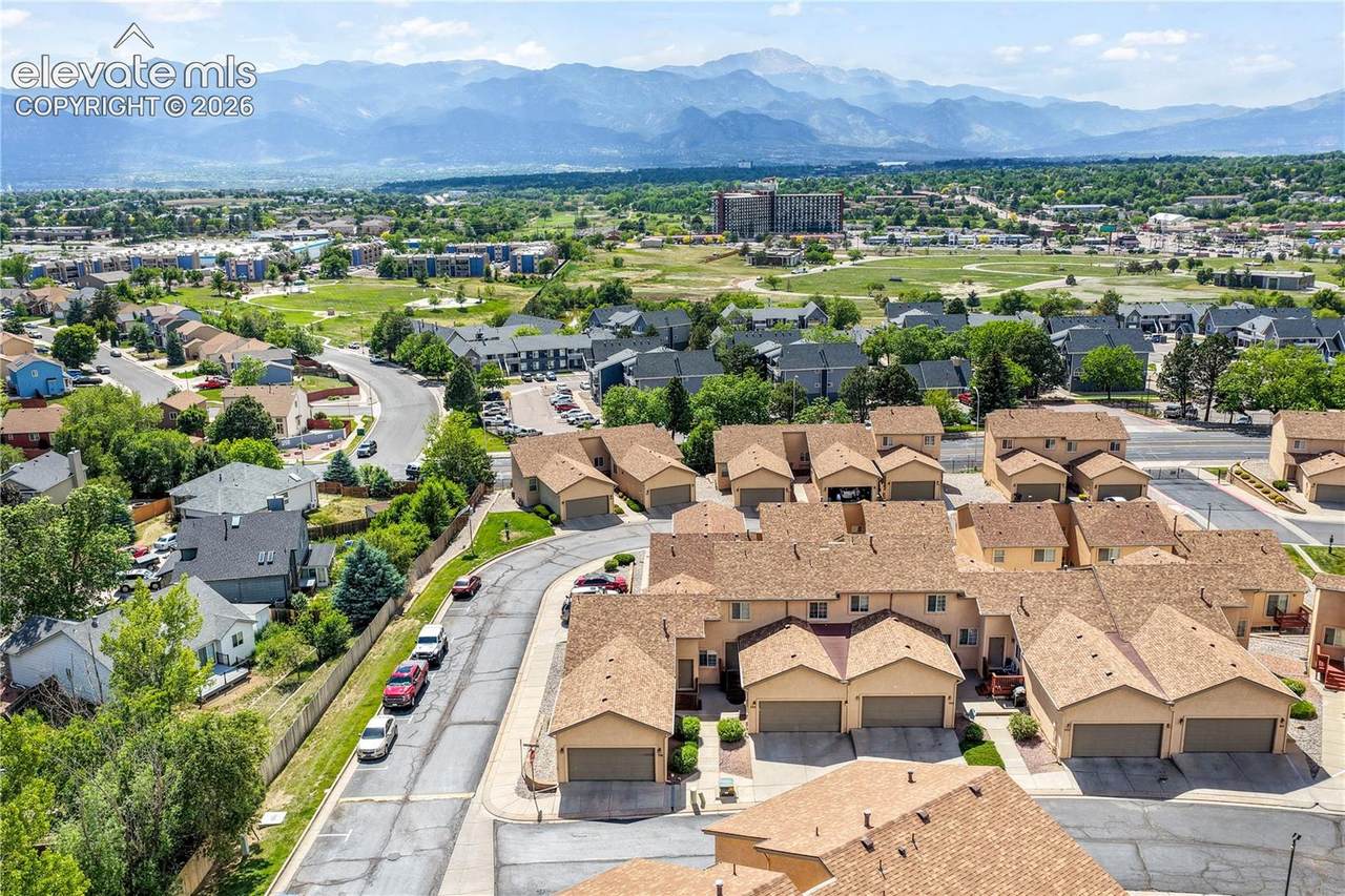 776 Bosque Vista Point - Photo 1