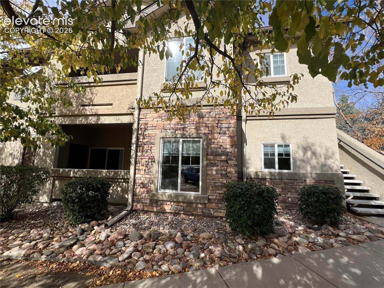 6925 Ash Creek Heights - Photo 1