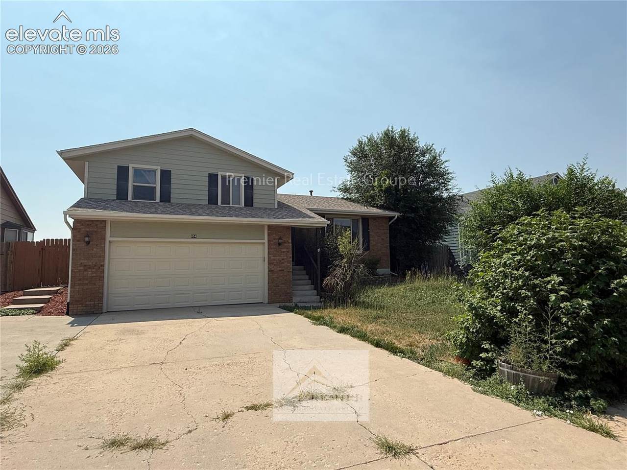 854 Daffodil Street - Photo 1