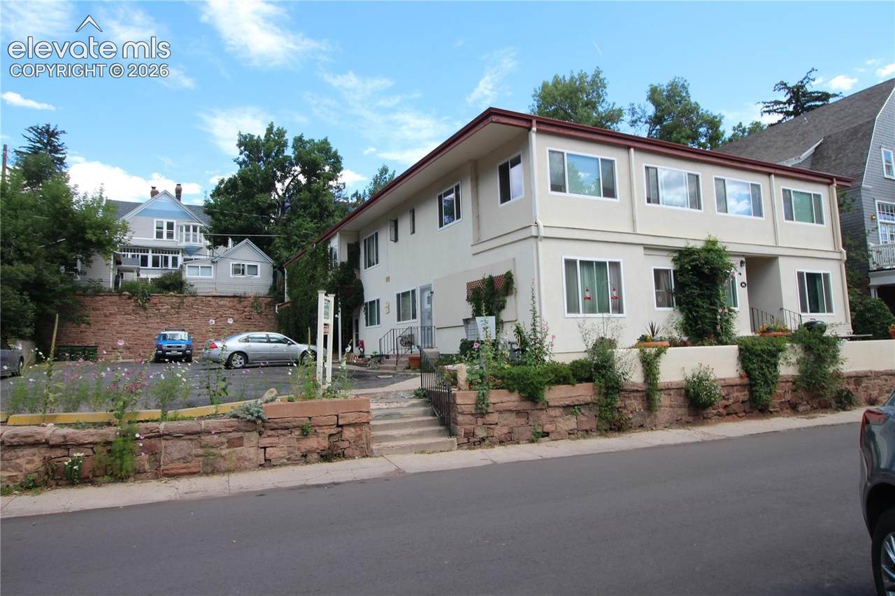 46 Park Avenue - Photo 1