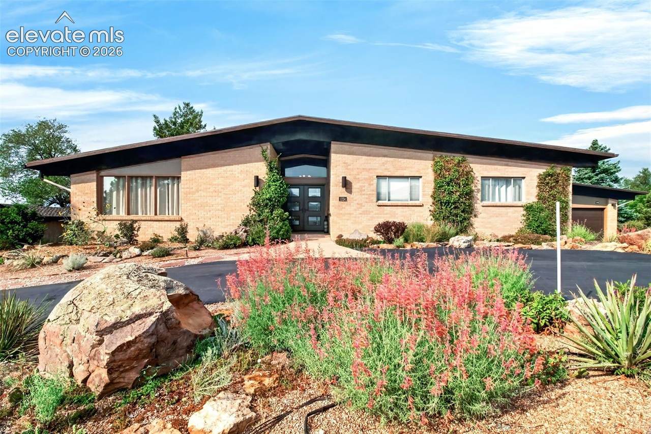 1224 High Point Lane - Photo 1