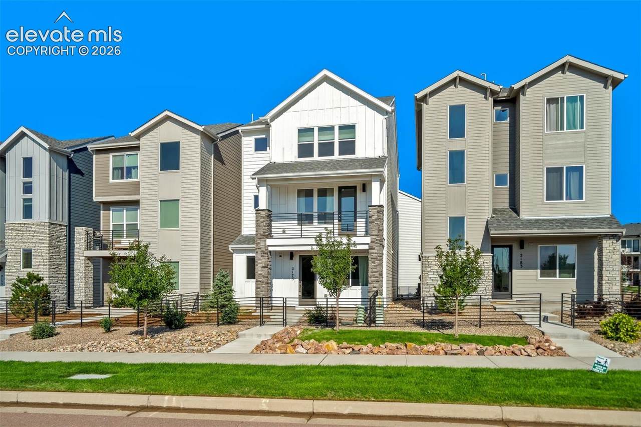 2173 Arikaree Heights - Photo 1