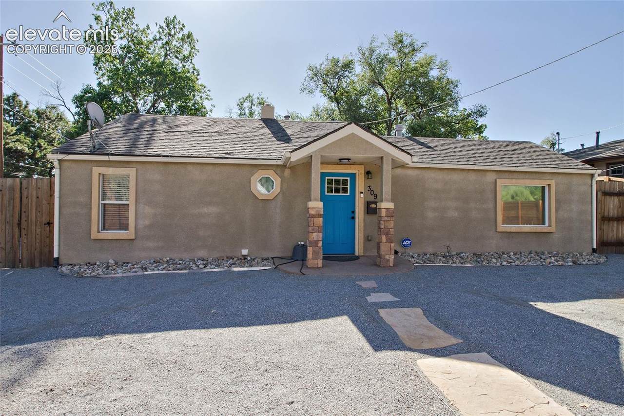 309 19th Street - Photo 1