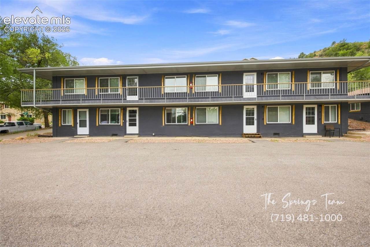 3737 Red Canon Avenue - Photo 1