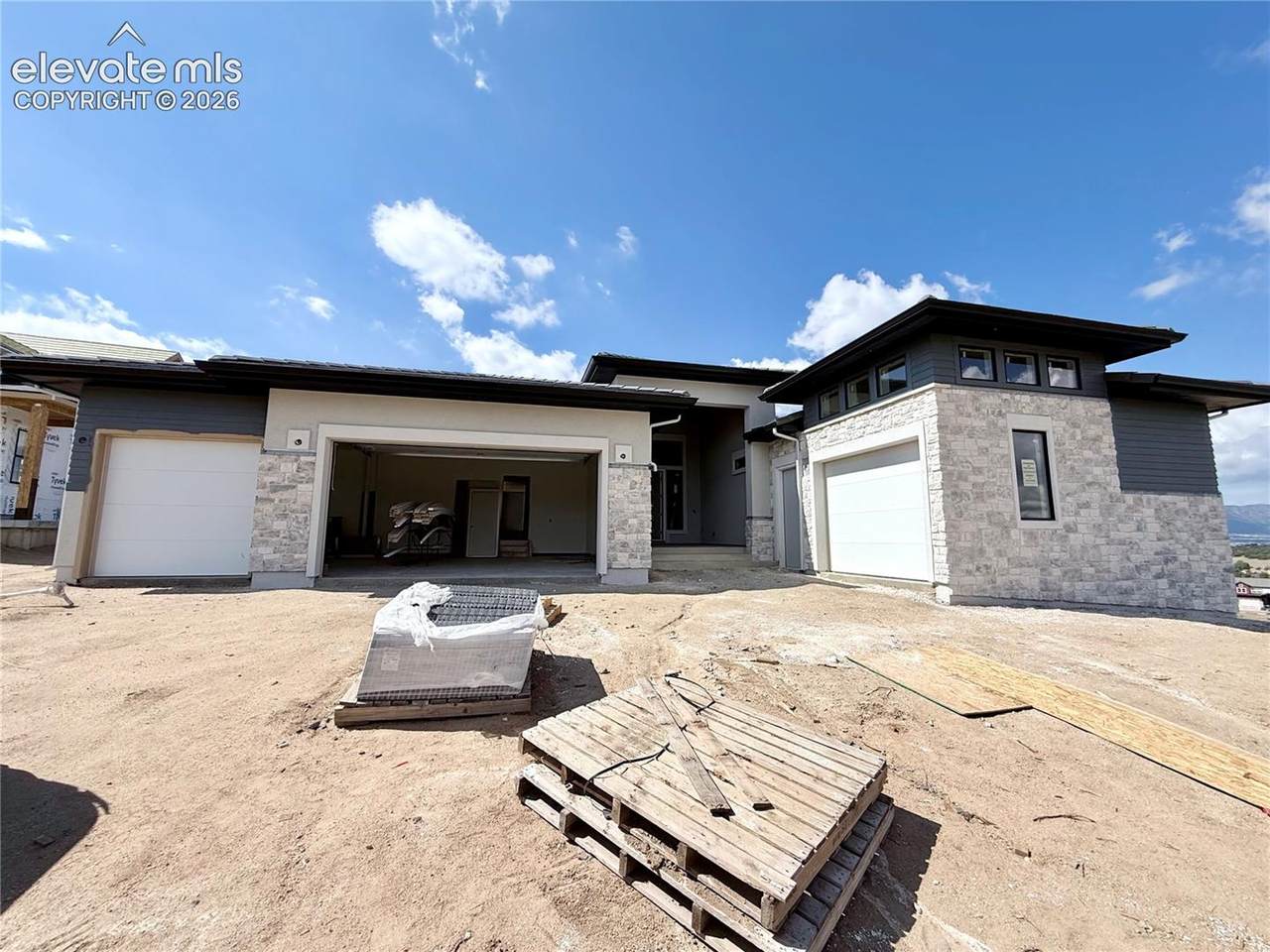 13437 Pride Mountain Drive - Photo 1