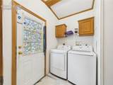 449 Raynolds Avenue - Photo 17