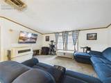 449 Raynolds Avenue - Photo 8