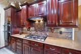 5623 Venezia Way - Photo 15
