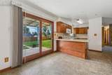 323 Maplewood Drive - Photo 9