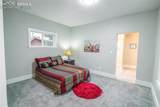 121 Evans Avenue - Photo 13