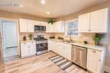 121 Evans Avenue - Photo 5