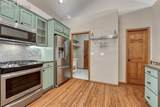 131 Golden Court - Photo 22