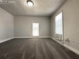 724 7th Street - Photo 15