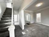 724 7th Street - Photo 3