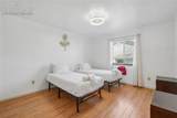 1127 8th Street - Photo 37
