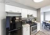 411 Lakewood Circle - Photo 4