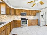 611 Q Street - Photo 13