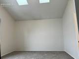 1949 Giltshire Drive - Photo 31
