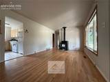 109 Jasper Drive - Photo 2