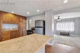 908 1/2 Bennett Avenue - Photo 11
