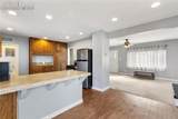 908 1/2 Bennett Avenue - Photo 8