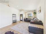 366 Earl Place - Photo 6
