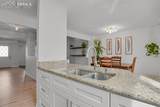 906 London Green Way - Photo 7
