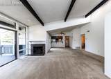 1090 Fontmore Road - Photo 6