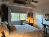 540 Greenway Court - Photo 10