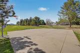 9525 Coal Mine Avenue - Photo 41