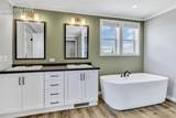 930 Awesome View - Photo 35