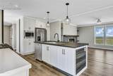 930 Awesome View - Photo 16